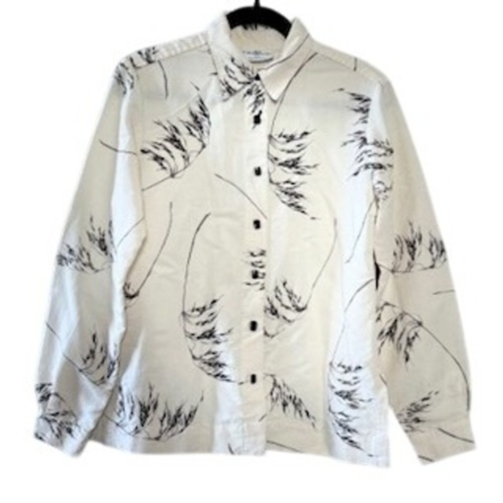 Robert Kitchen Women's Long Sleeve Button Up Abstract Print Shirt